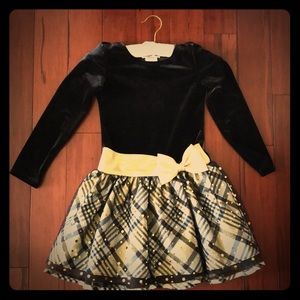 Girl’s Party Dress! Like New!